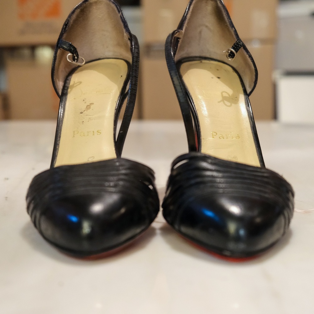 Christian Louboutin Heel With Black Laces